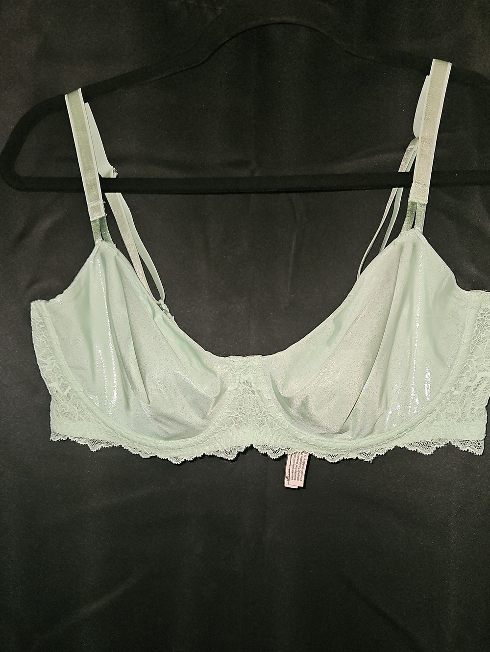 Victoria's Secret Dream Angels Lace Unlined Full-Coverage Balconette Bra